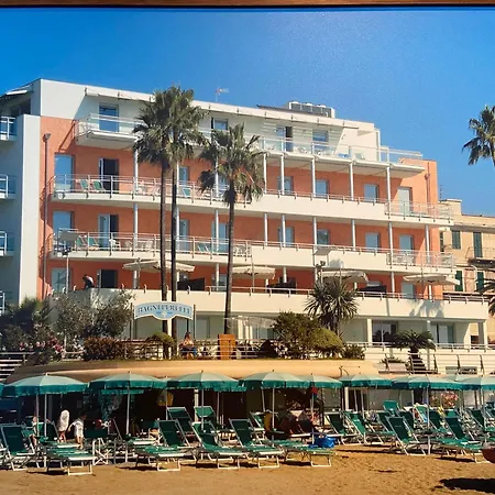 Perelli Apart-hotel Loano