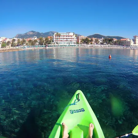 Perelli Apartahotel *