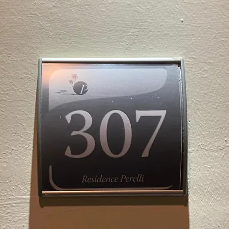 Perelli 아파트호텔 *
